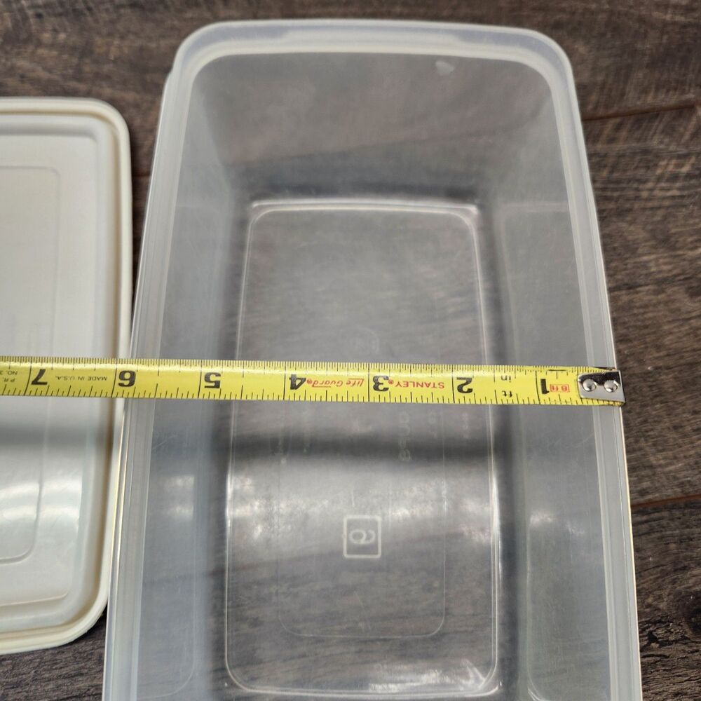 Rubbermaid Servin' Saver Ice Cream/Bread Container Almond #9 12 Cup Rectangle - Picture 8 of 9